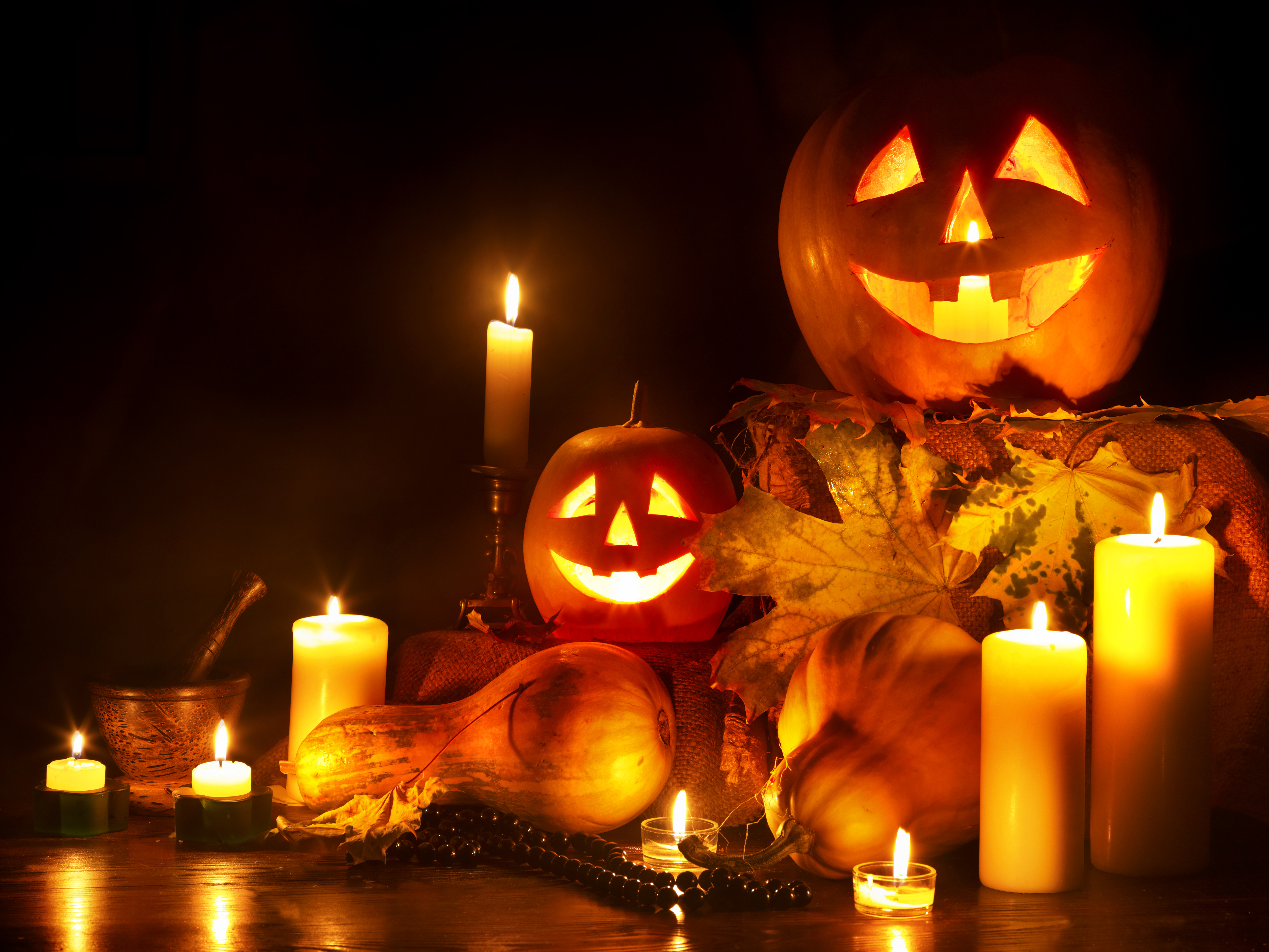 eco friendly halloween pumpkins lit in the dark